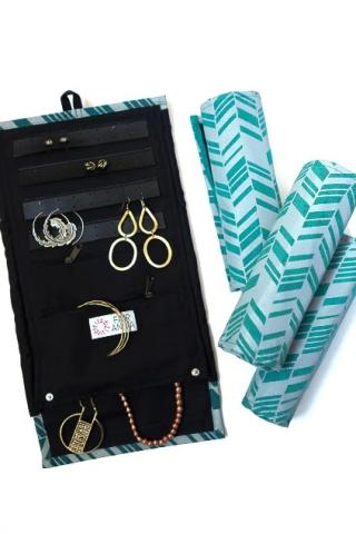 Jewelry travel organizer. Fair Trade Gift Guide.